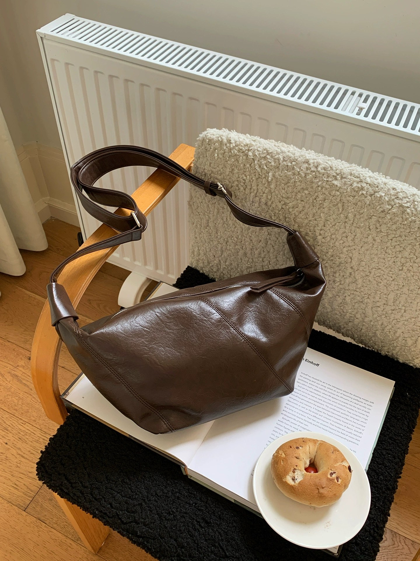 PU Leather Crossbody Bag for wholesale OEM — YANYAN Bags Guangzhou handbag factory
