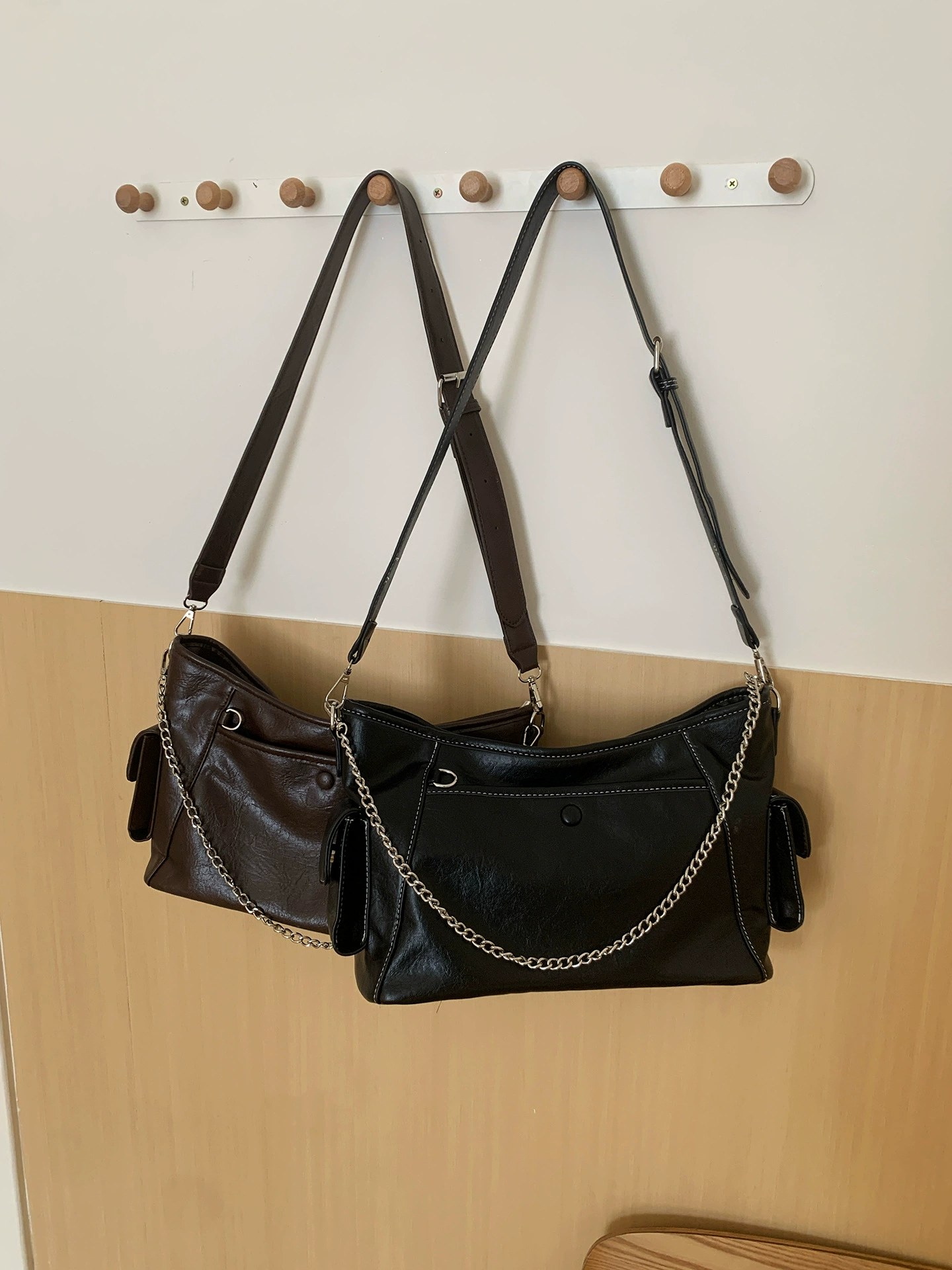 Black PU Leather Crossbody Bag for wholesale OEM — YANYAN Bags Guangzhou handbag factory