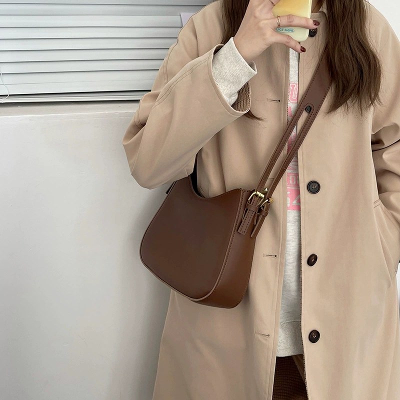 PU Leather Crossbody Bag for wholesale OEM — YANYAN Bags Guangzhou handbag factory