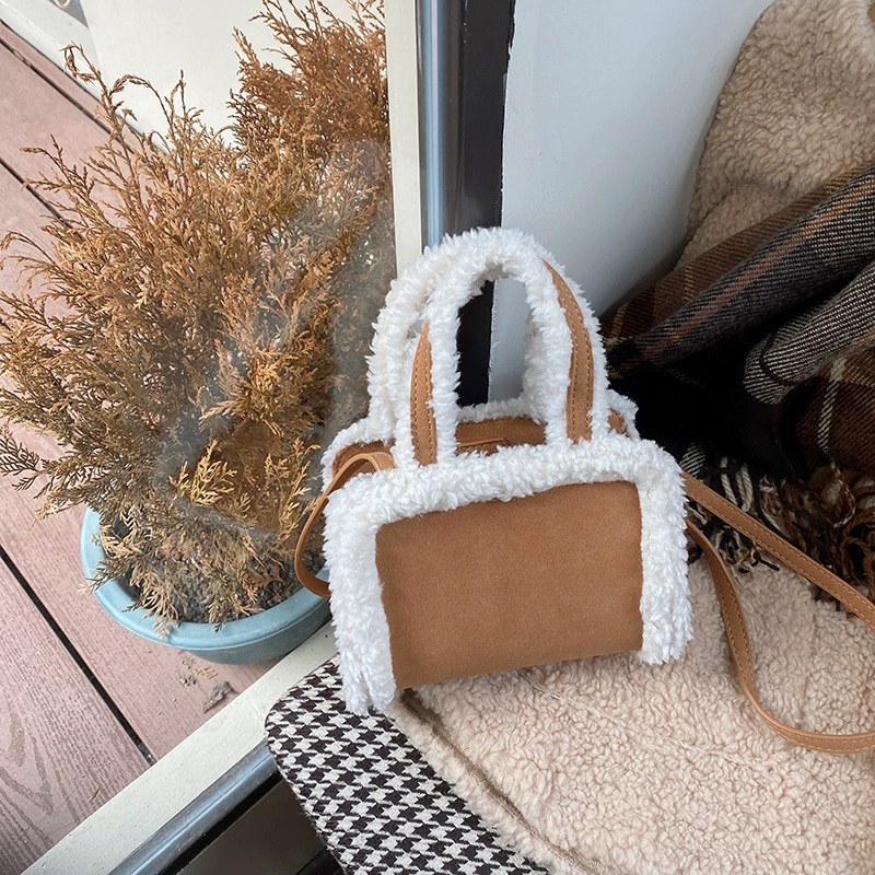 Plush Faux Fur Crossbody Bag for wholesale OEM — YANYAN Bags Guangzhou handbag factory
