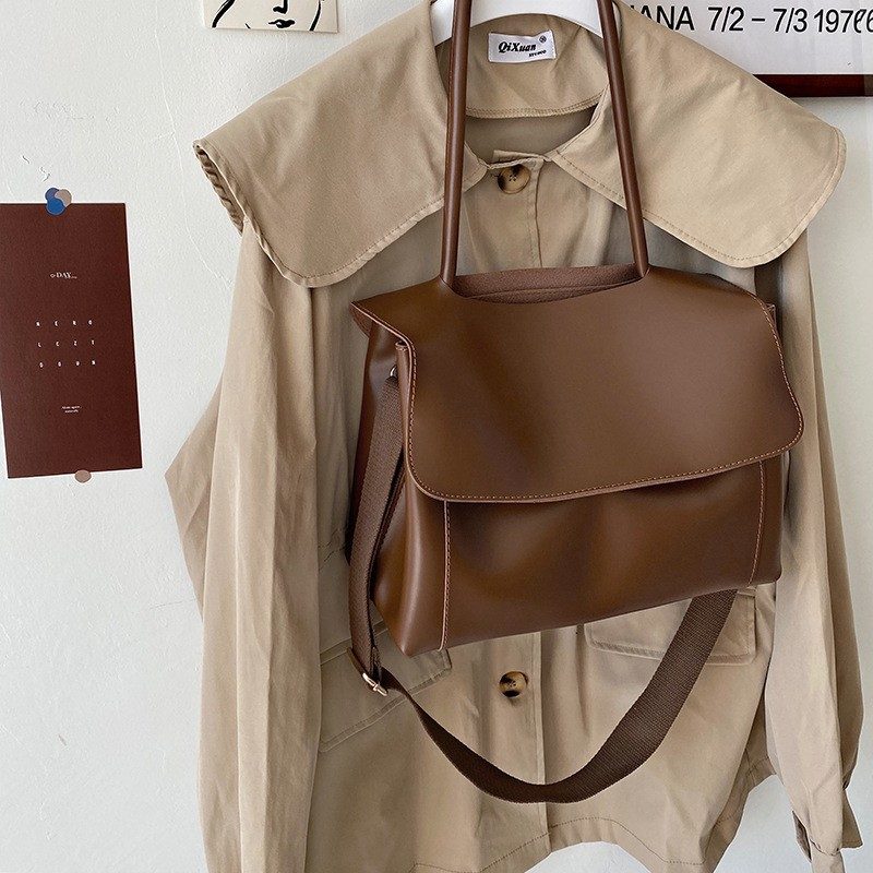 Vintage Briefcase Style Crossbody Bag view 8