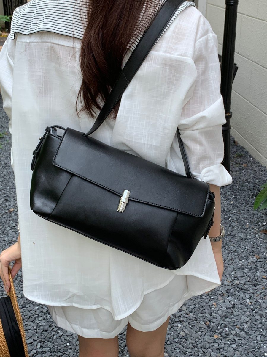 Flap Tote Bag Large Crossbody Minimalist view 6