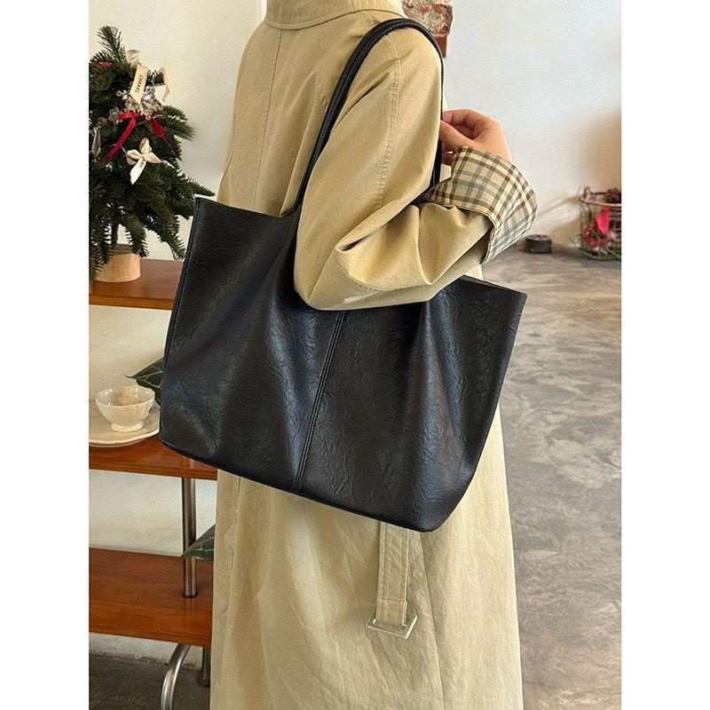 Soft Leather Shoulder Crossbody Tote Bag Large view 3