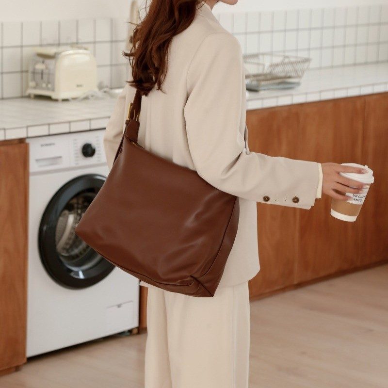 Soft Leather Large Tote Crossbody Bag