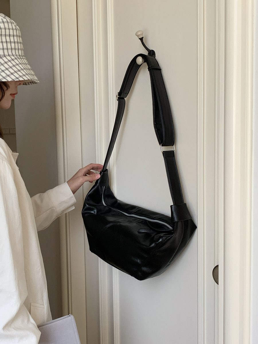 Vintage Dumpling Crossbody Shoulder Bag Large Capacity view 3
