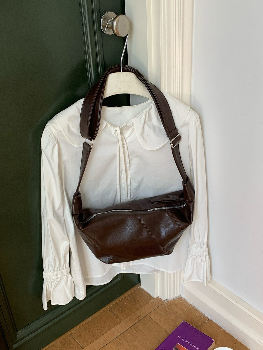 Vintage Dumpling Crossbody Shoulder Bag Large Capacity view 6