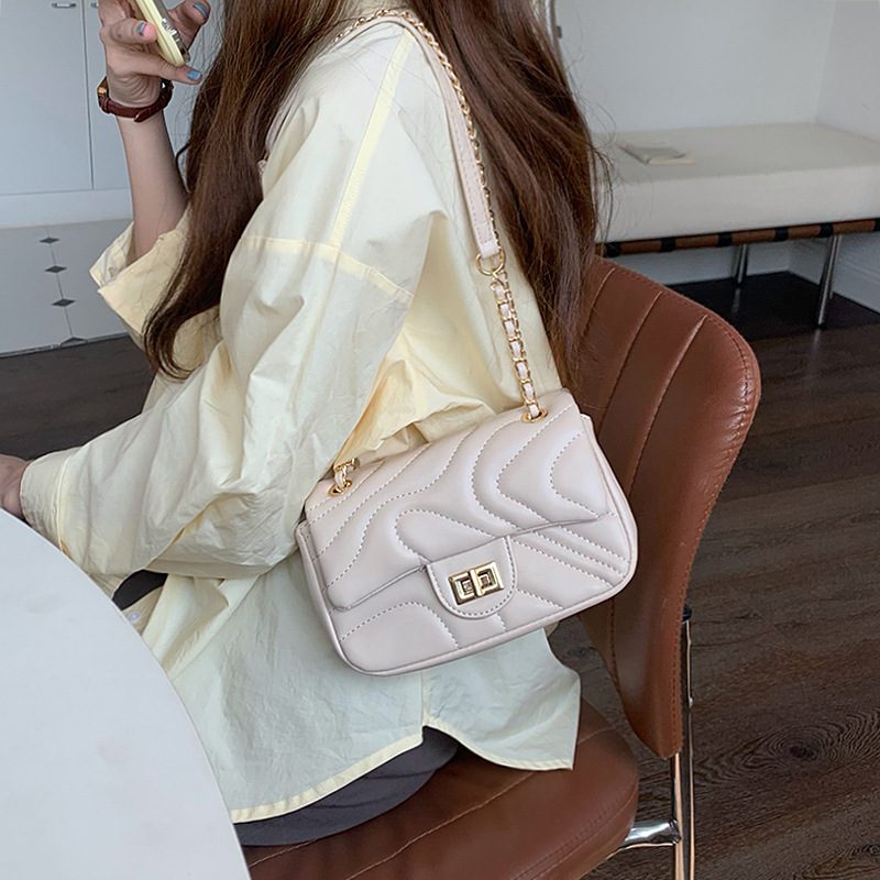 Quilted Chain Mini Crossbody Bag