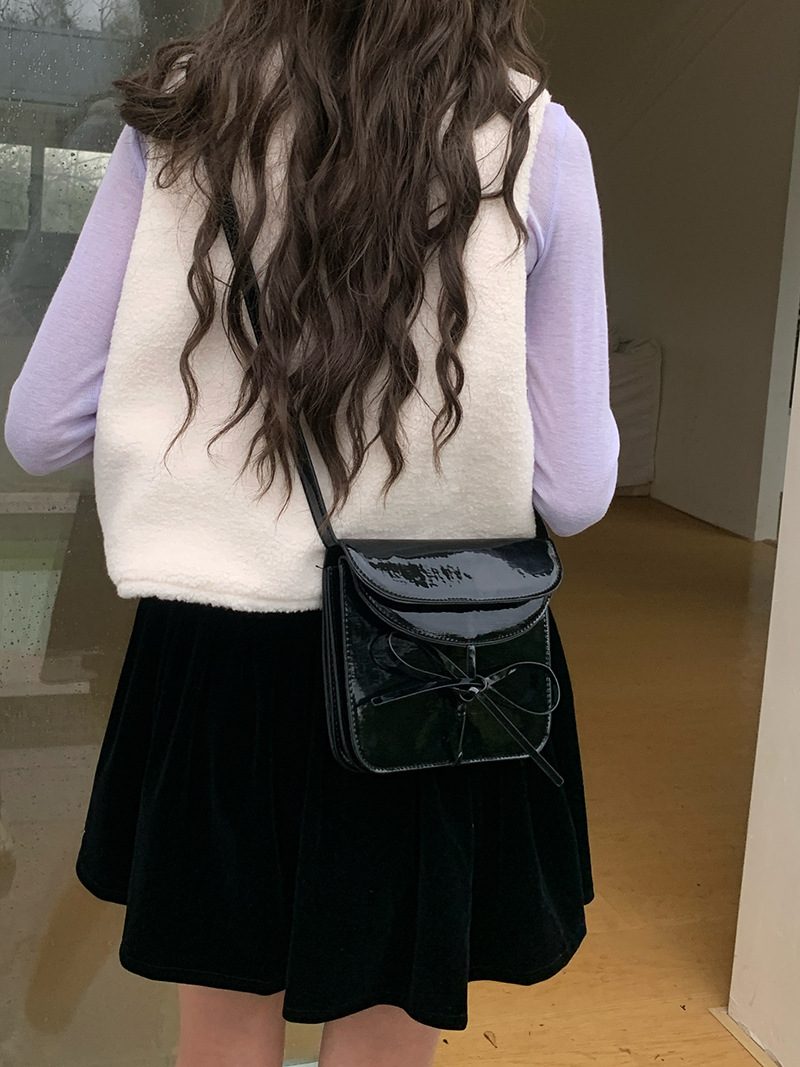 Patent Leather Bow Square Crossbody Bag view 3