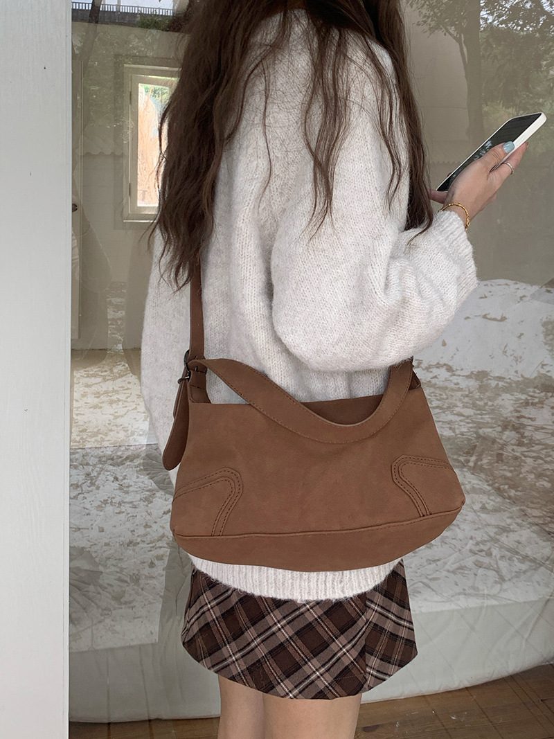 Women's Retro Suede Shoulder Crossbody Bag view 3