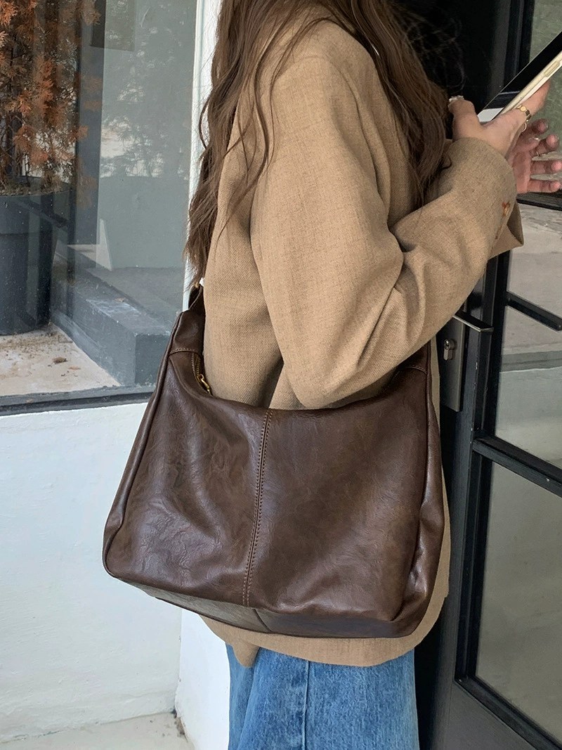 PU Leather Crossbody Bag for wholesale OEM — YANYAN Bags Guangzhou handbag factory