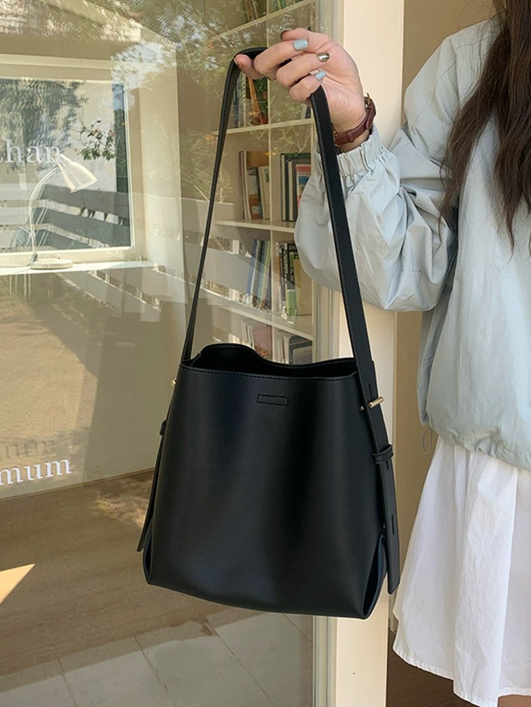PU Leather Crossbody Bag for wholesale OEM — YANYAN Bags Guangzhou handbag factory
