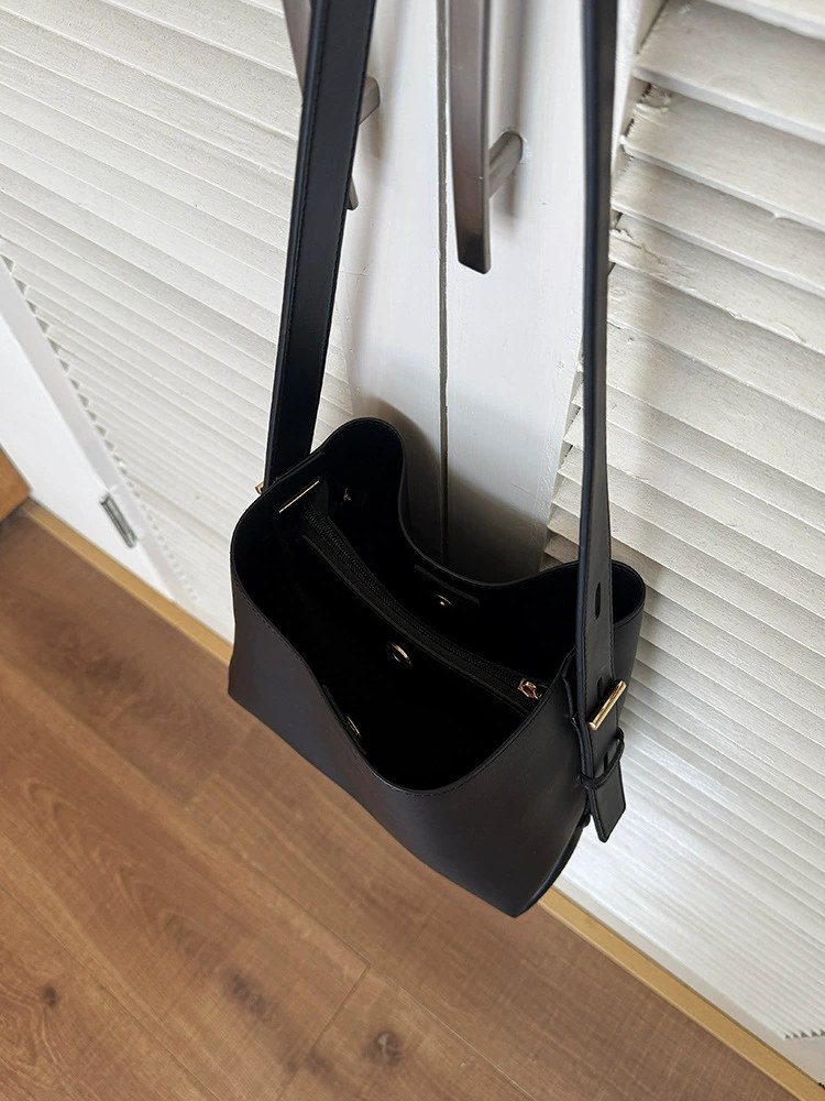 PU Leather Crossbody Bag view 4