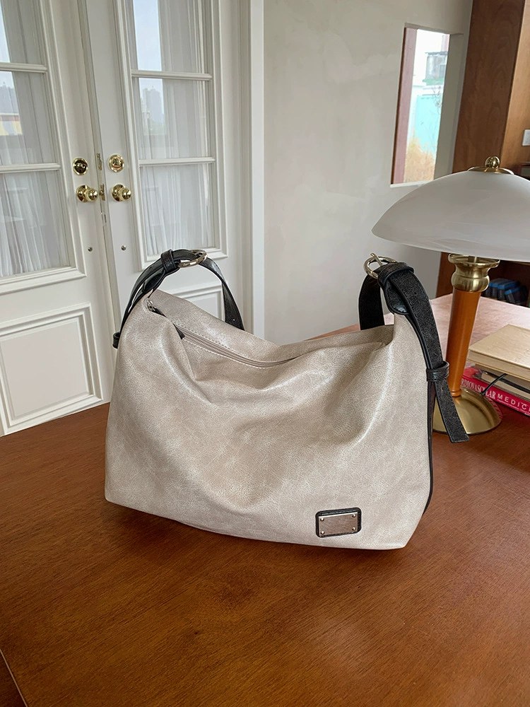 PU Leather Crossbody Bag for wholesale OEM — YANYAN Bags Guangzhou handbag factory