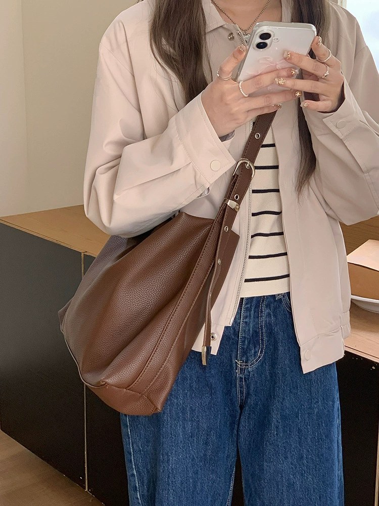 PU Leather Crossbody Bag for wholesale OEM — YANYAN Bags Guangzhou handbag factory