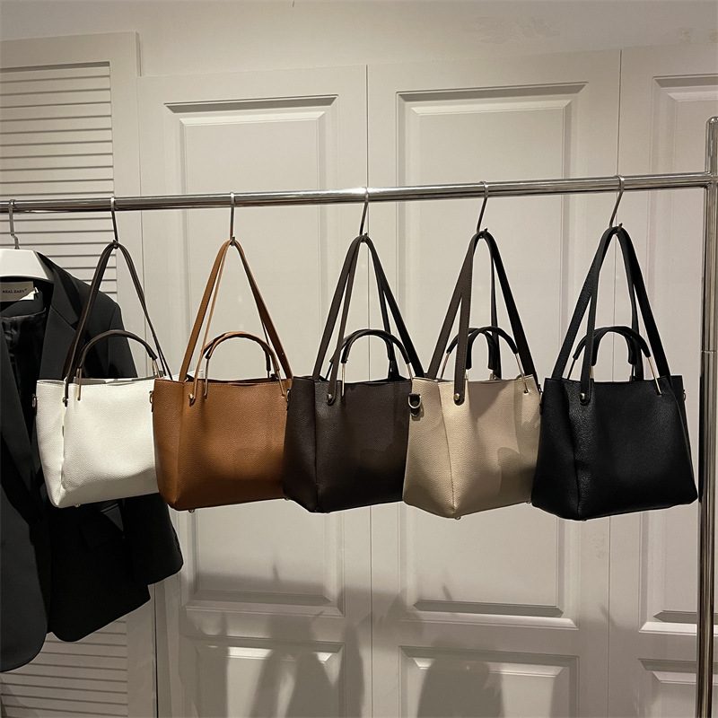 Vintage Large Capacity Tote Shoulder Bag