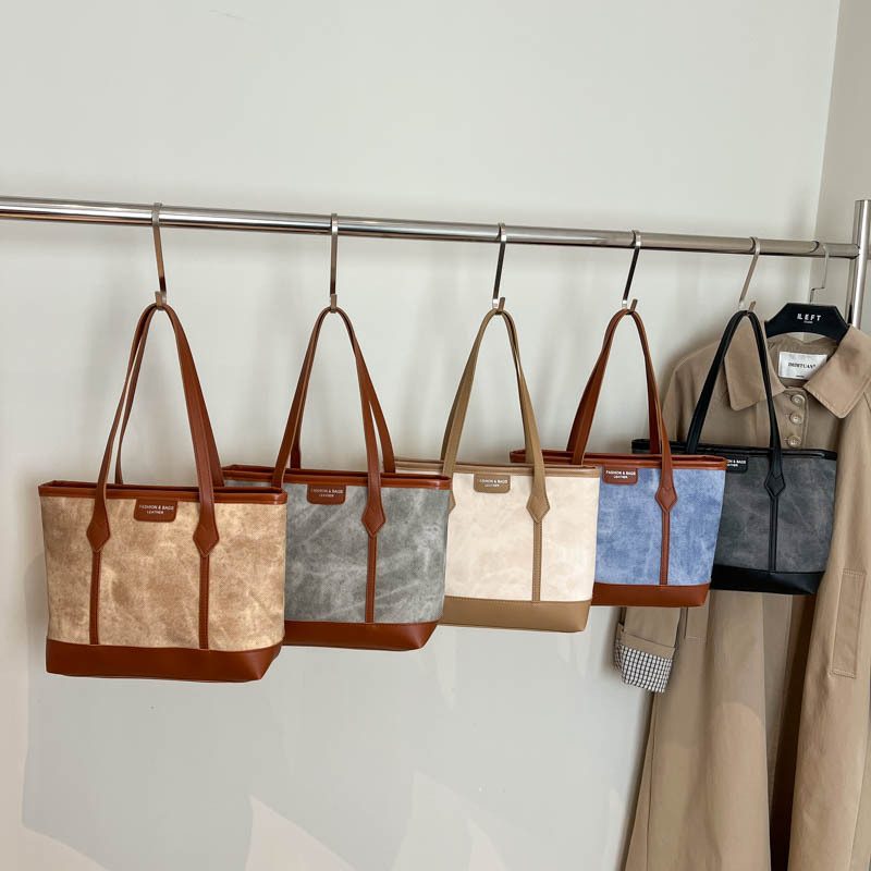 Large Capacity Commuter Crossbody Tote Bag
