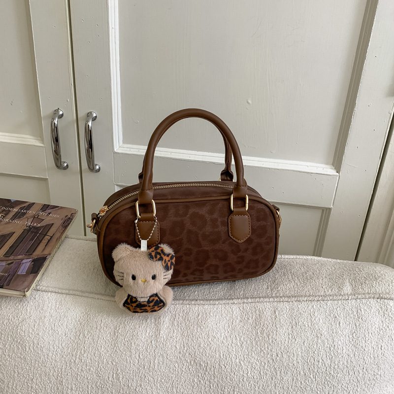 Vintage Quilted Boston Bag Leopard Print view 3