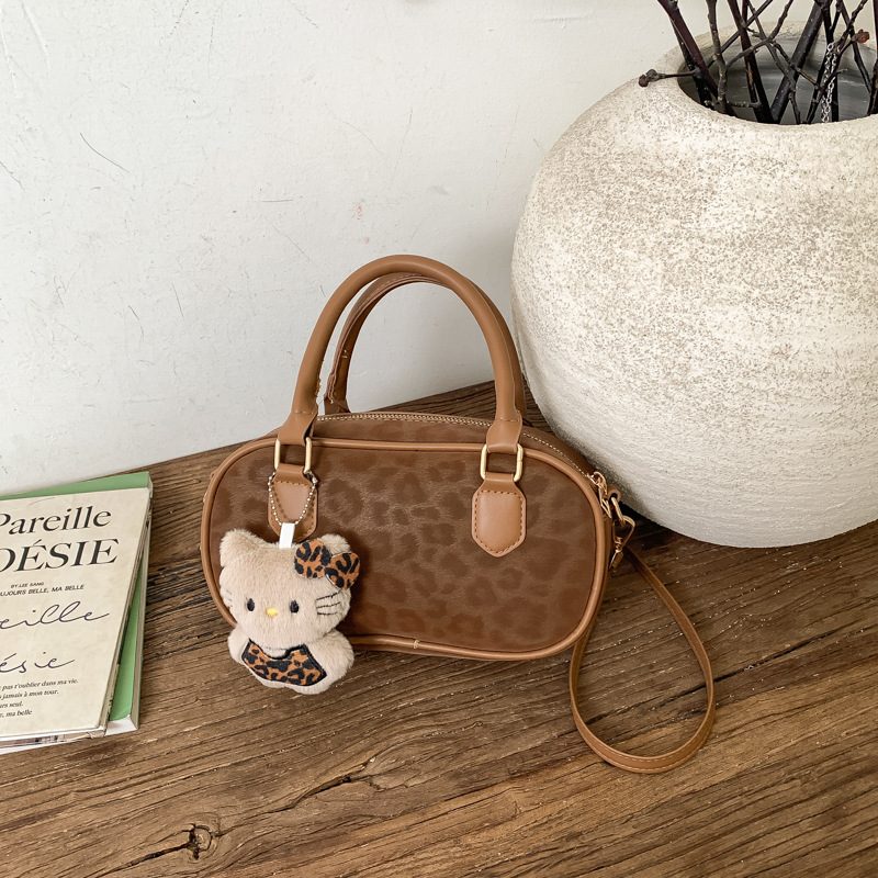Vintage Quilted Boston Bag Leopard Print view 4