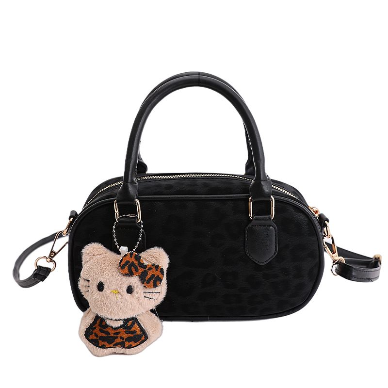 Vintage Quilted Boston Bag Leopard Print view 8