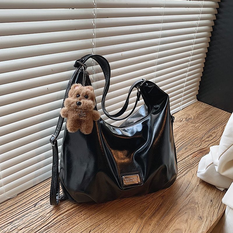 Large Capacity Vintage Crossbody Tote Bag view 2