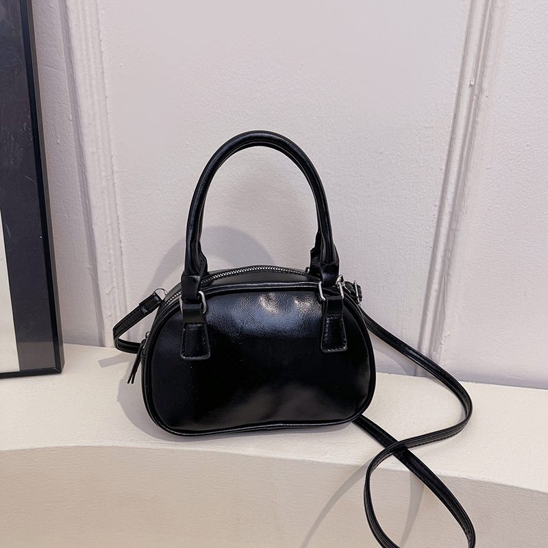 Designer Style Shoulder Crossbody Bag view 9