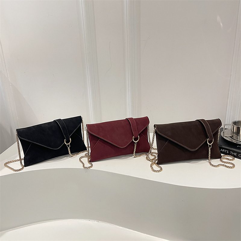 Solid Color Chain Crossbody Shoulder Bag