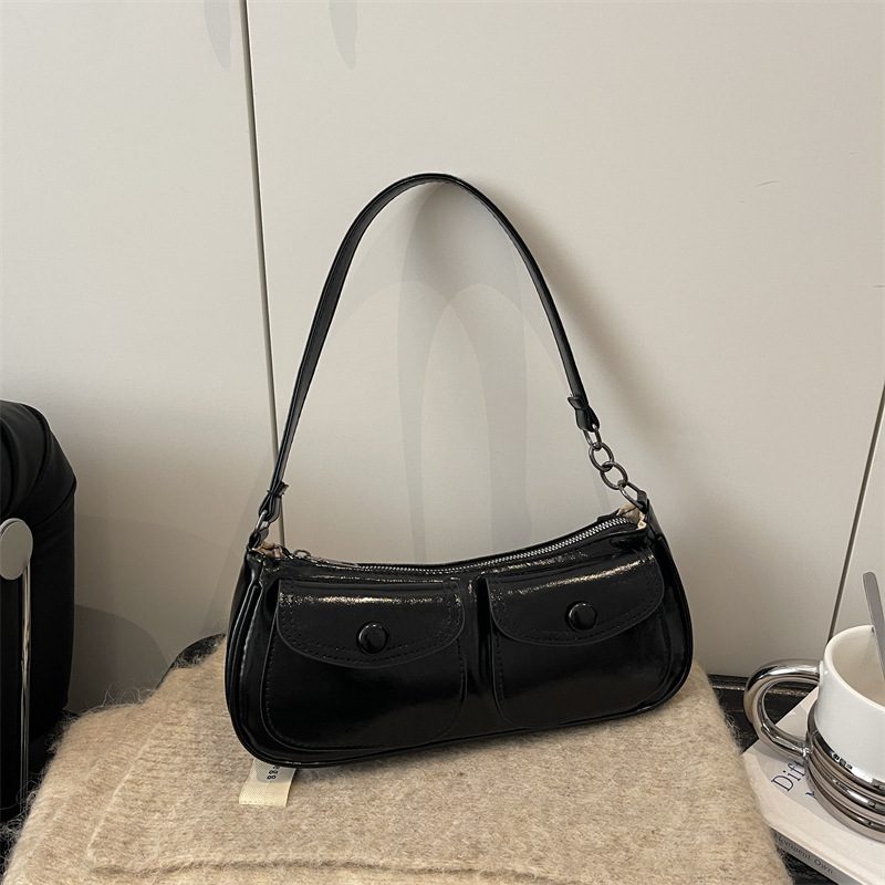 Solid Color Large Capacity Underarm Crossbody Bag view 2