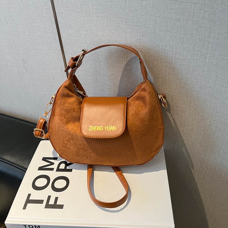 Minimalist Large Capacity Crossbody Mini Square Bag view 11