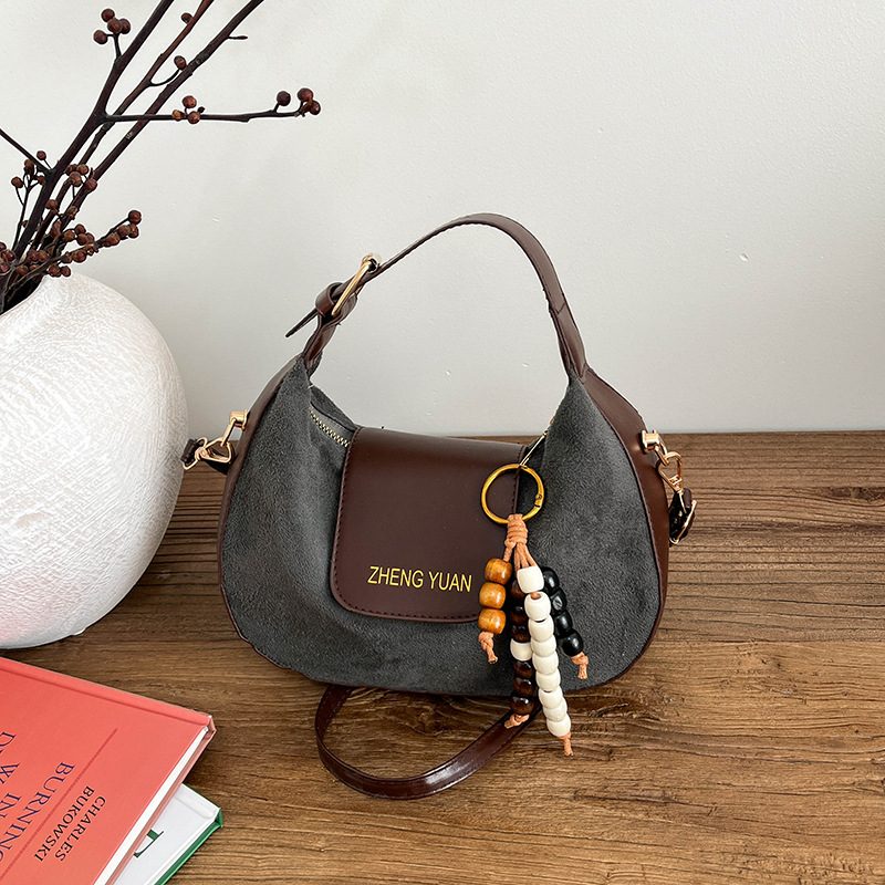 Minimalist Large Capacity Crossbody Mini Square Bag view 3