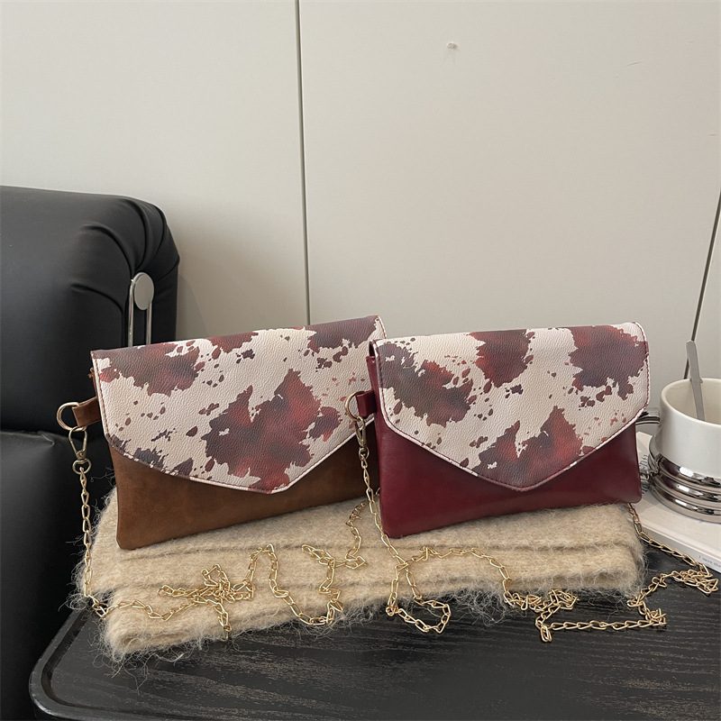 Printed Chain Envelope Shoulder Crossbody Bag