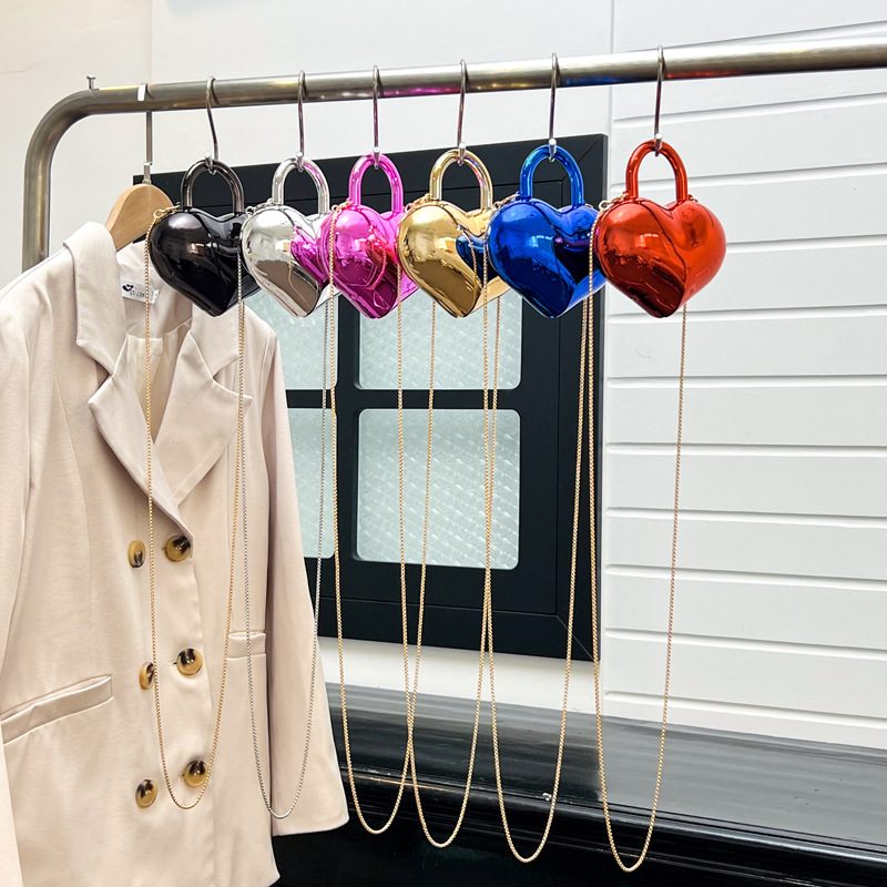 Heart Acrylic Chain Crossbody Shoulder Bag