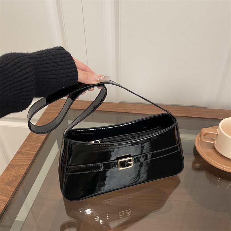 Glossy Solid Color Minimalist Crossbody Bag view 3