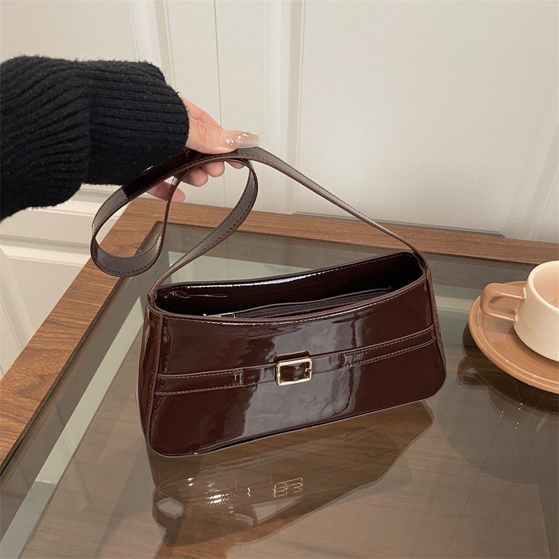 Glossy Solid Color Minimalist Crossbody Bag view 4