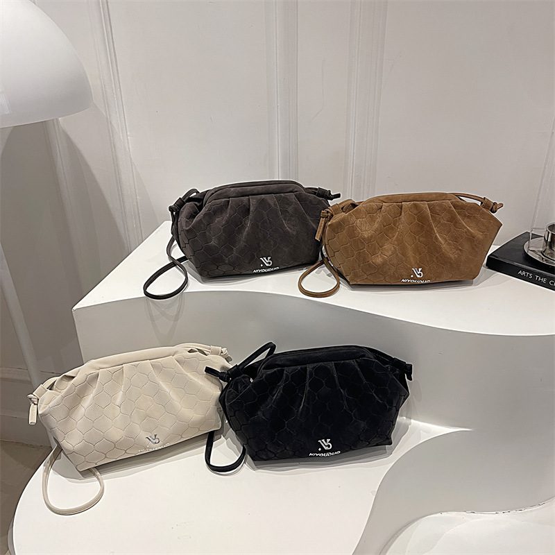 Pleated Design Elegant Crossbody Bag