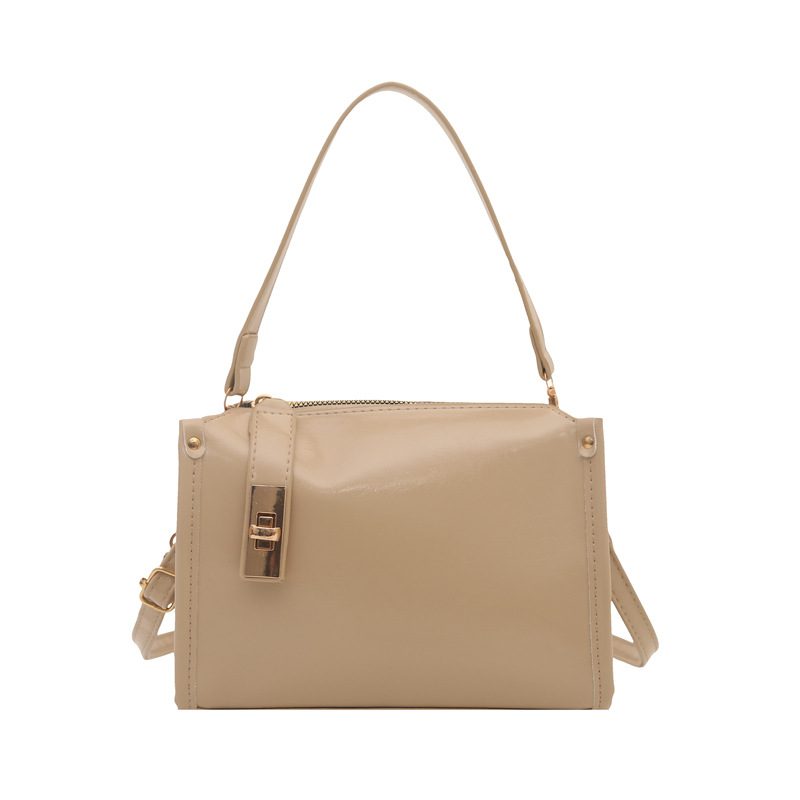 Tas Crossbody Komuter Kapasitas Besar view 8