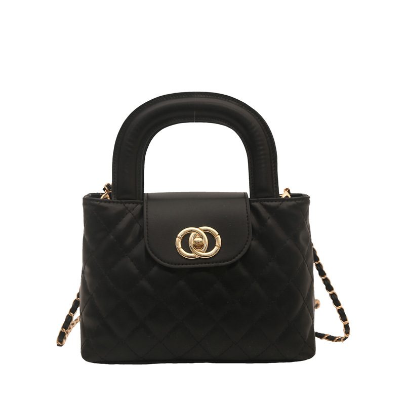 Quilted Light Luxury Crossbody Bag view 8