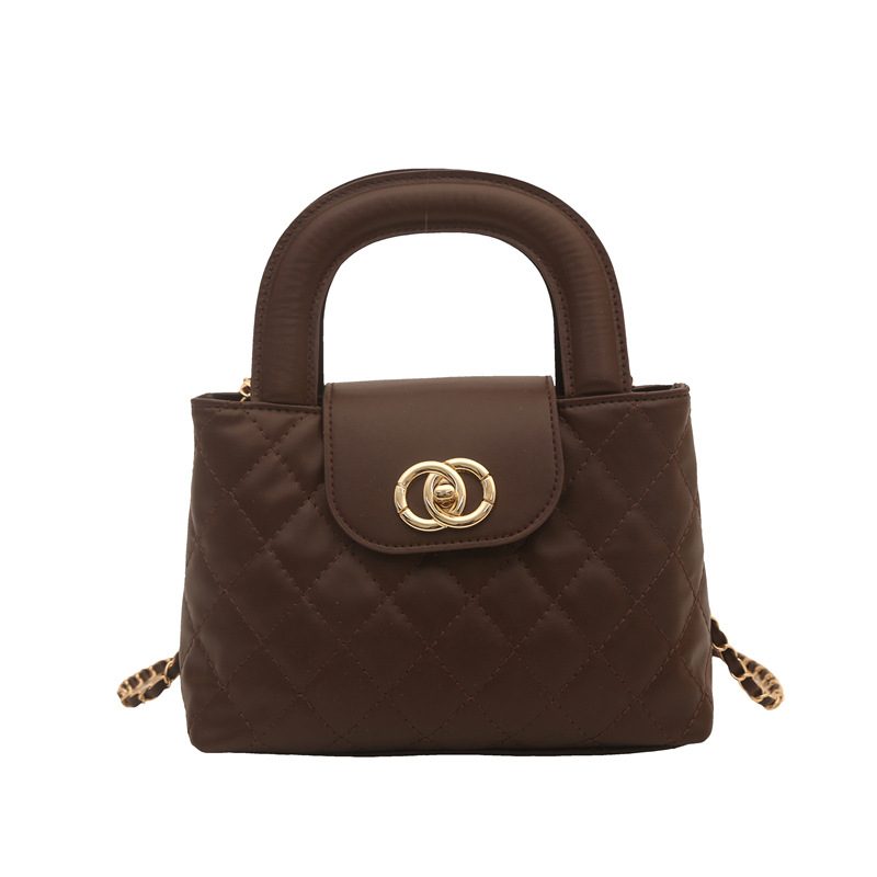 Quilted Light Luxury Crossbody Bag view 9