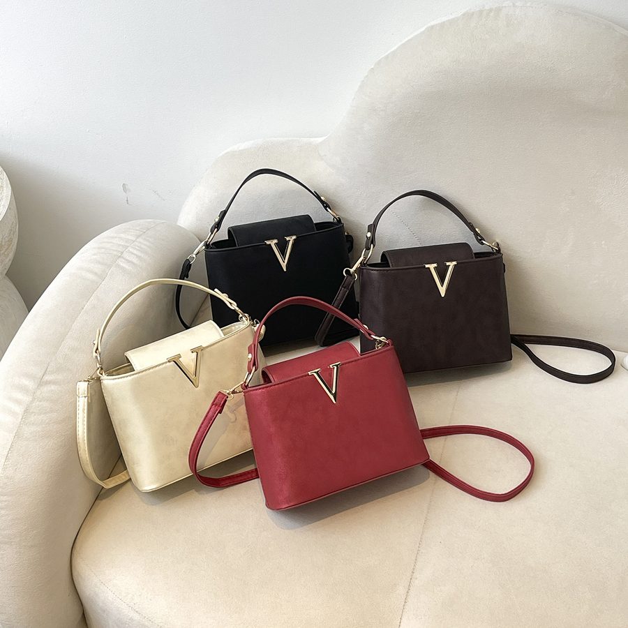 Minimalist Solid Textured Shoulder Crossbody Bag