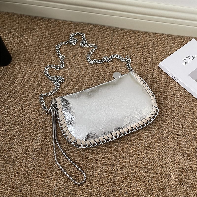 Fresh Light Luxury Envelope Small Square Bag view 2