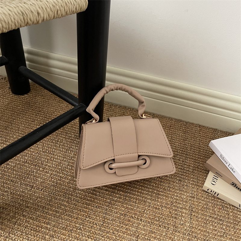 Tas Selempang Gagang Atas Mini Warna Solid view 3