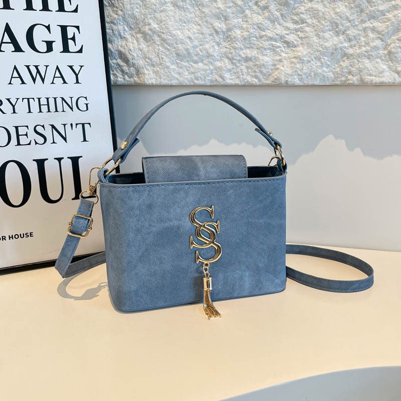 Minimalist Square Crossbody Bag view 4