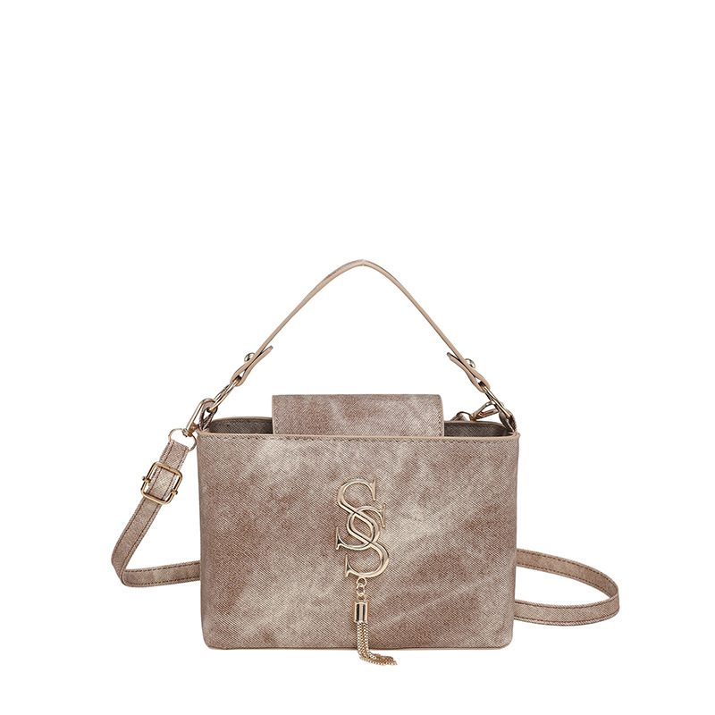 Minimalist Square Crossbody Bag view 9