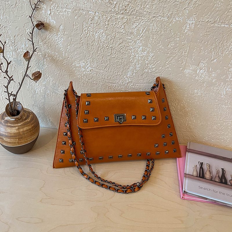 Studded Chain Vintage Shoulder Bag view 6