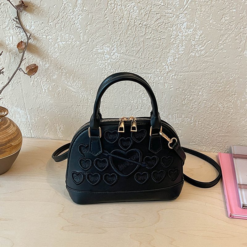 Sac bandoulière vintage cœur coquillage view 8