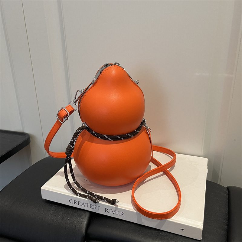 Minimalist Shoulder Crossbody Bag view 2