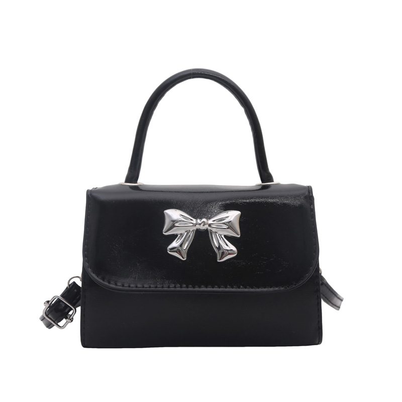 Bow Detail Shoulder Crossbody Bag view 5