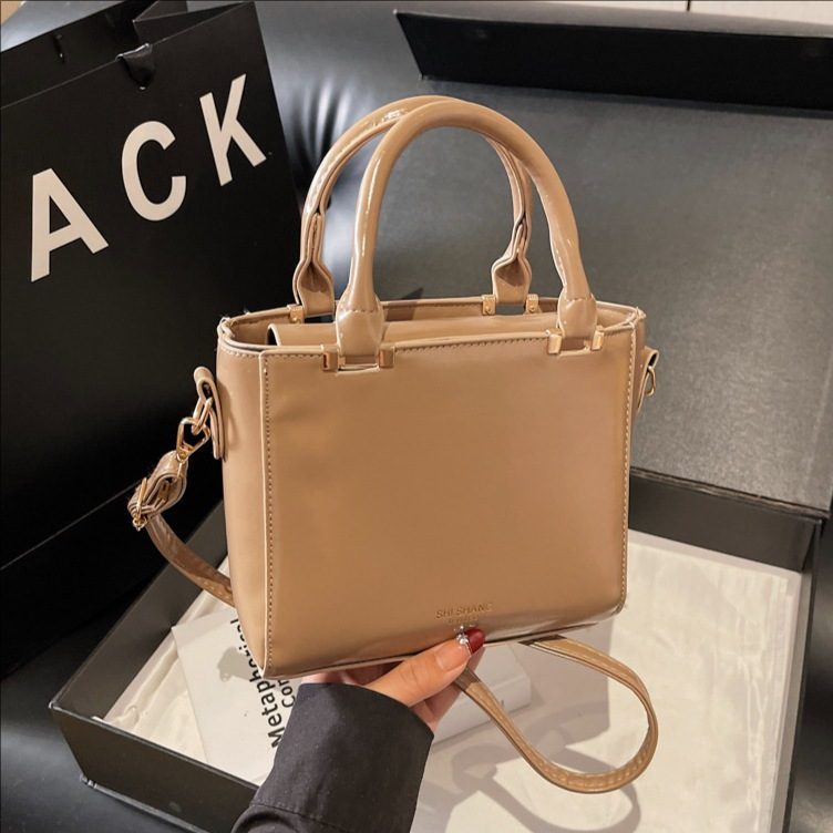 Minimalist Large Capacity Square Crossbody Bag