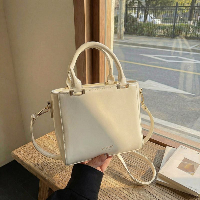 Minimalist Large Capacity Square Crossbody Bag view 2