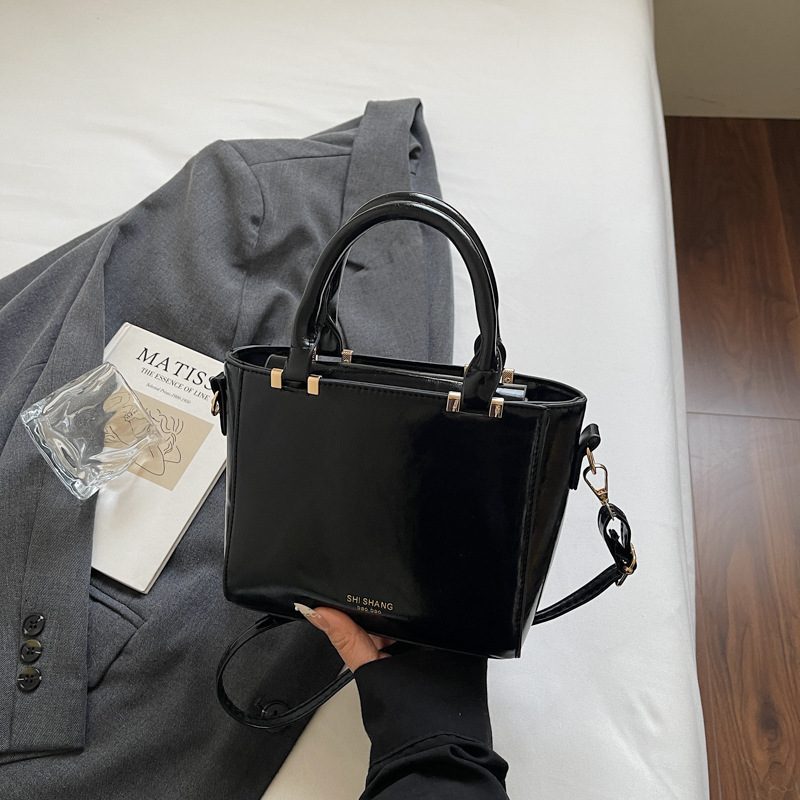 Minimalist Large Capacity Square Crossbody Bag view 6