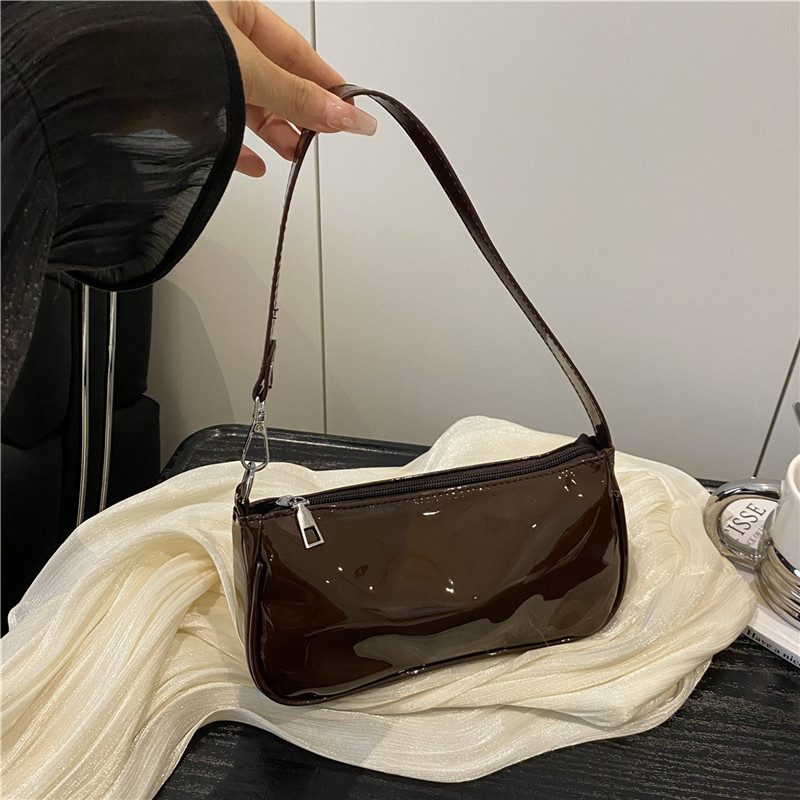 Minimalist Solid Color Small Square Bag view 3